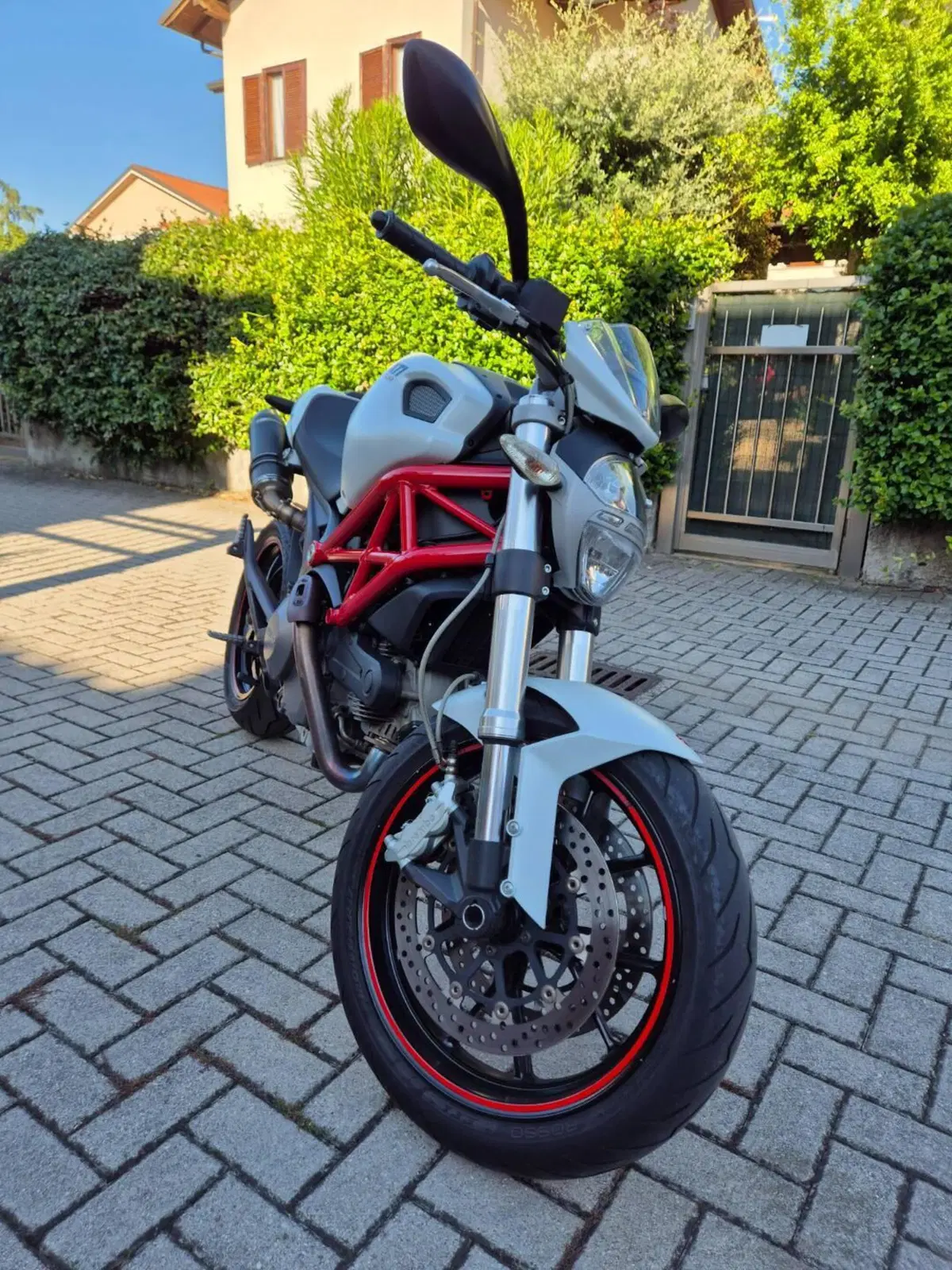 Ducati Monster 796 (2010 - 13) (7)