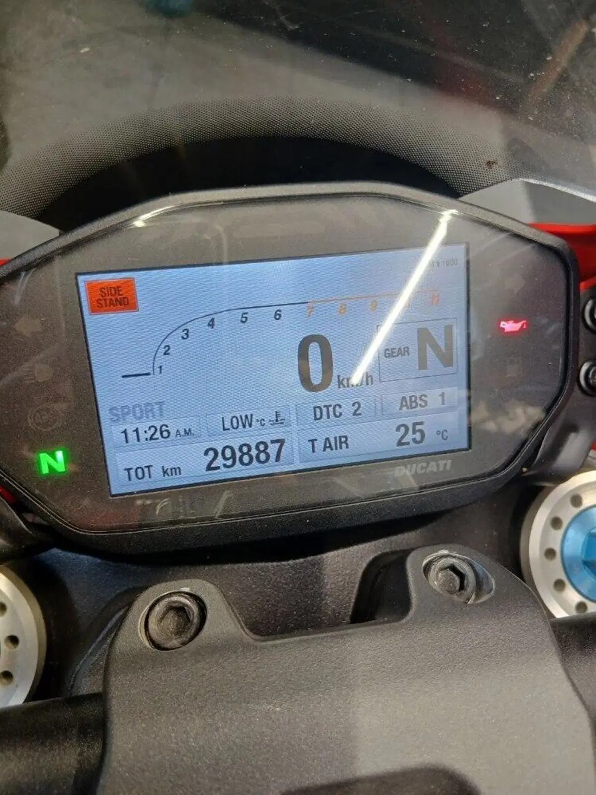 Ducati Monster 1200 R (2016 - 19) (3)