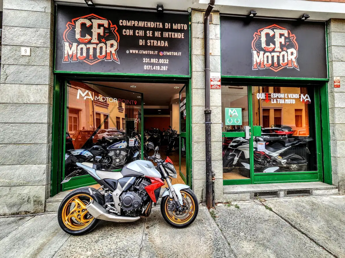 Honda CB 1000 R (2008 - 10) (2)