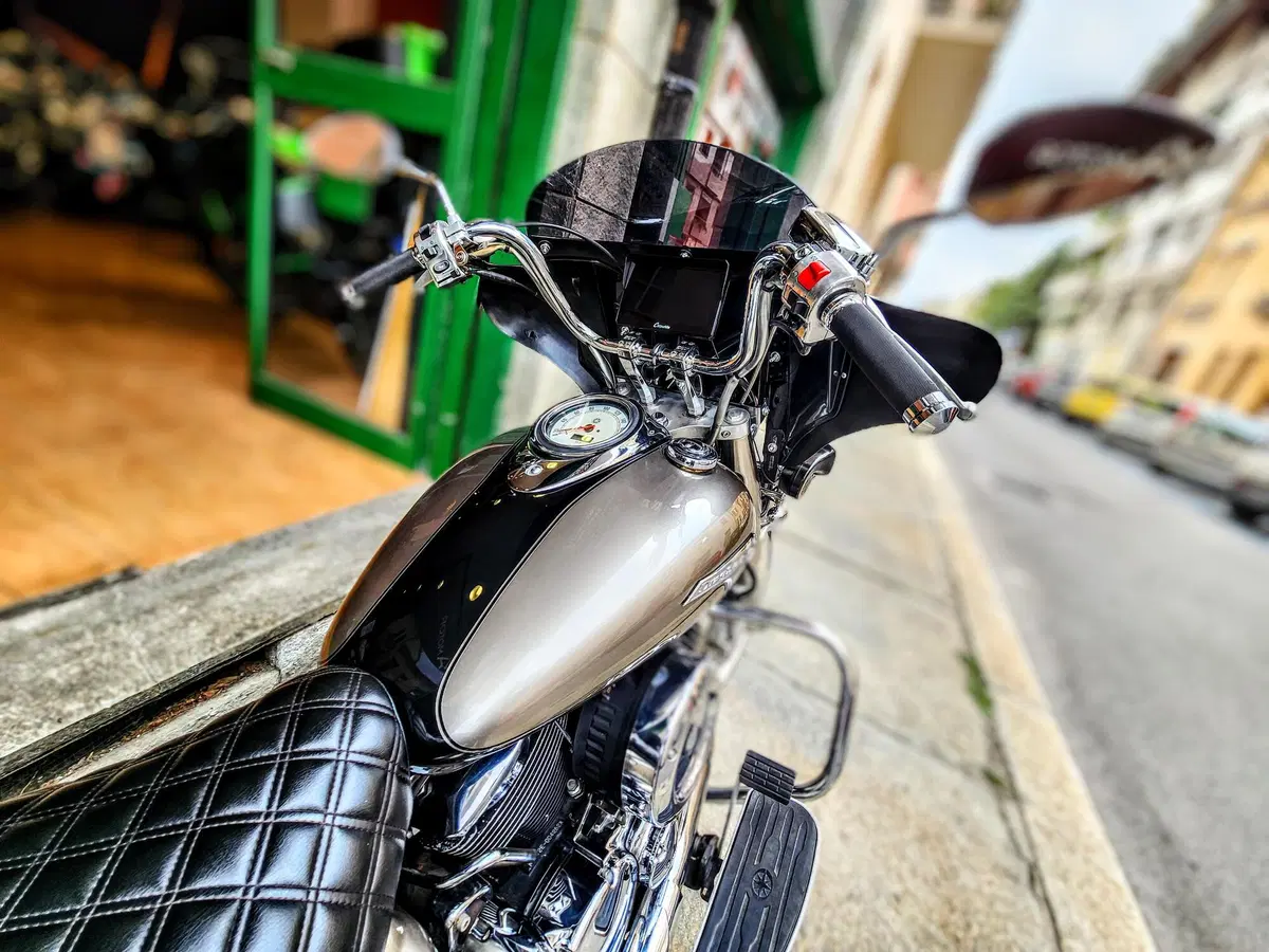 Yamaha XVS 1100 Drag Star A Classic (2000 - 06) (19)