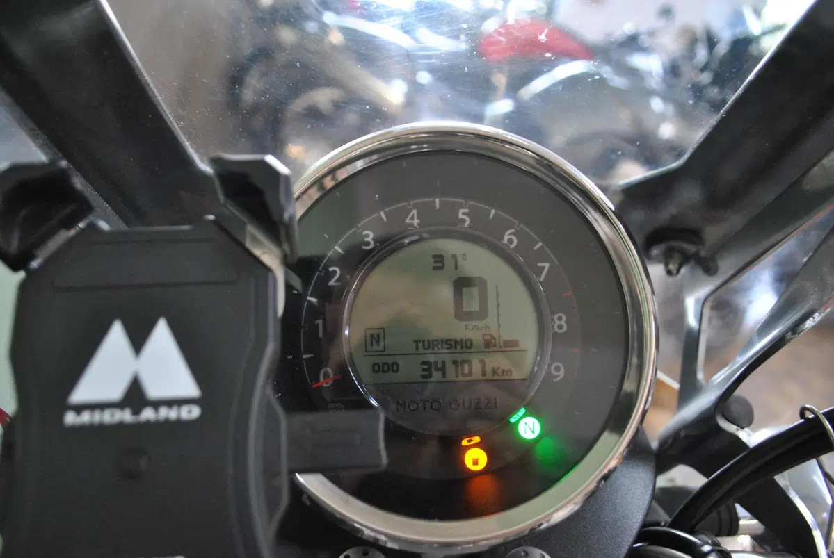 Moto Guzzi California 1400 Touring (2012 - 16) (3)