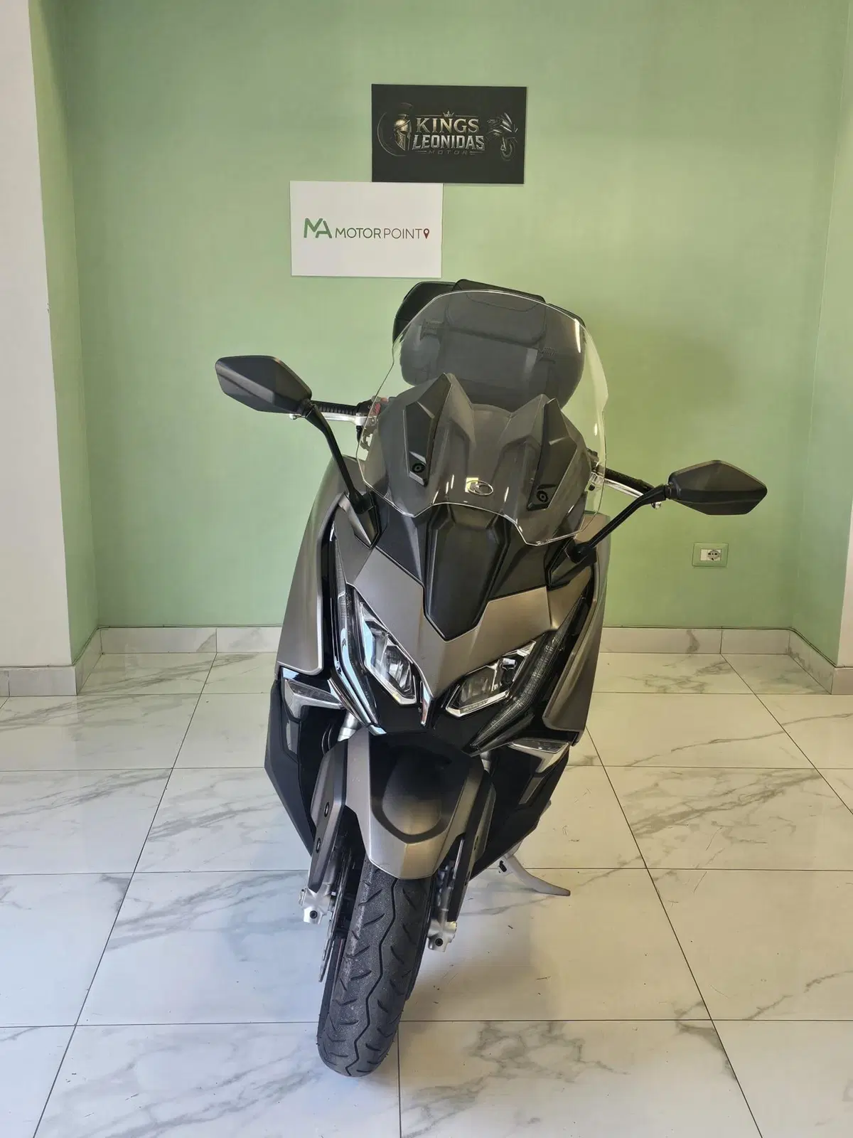 Kymco AK 550 Premium (2023 - 25) (4)