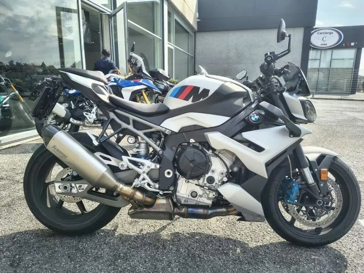 Bmw M 1000 R (2025 - 27) (2)