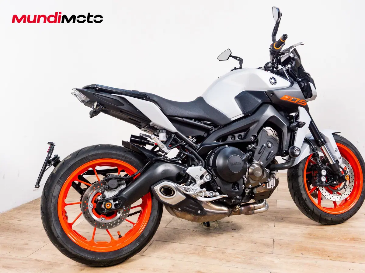 Yamaha MT-09 (2021 - 23) (3)