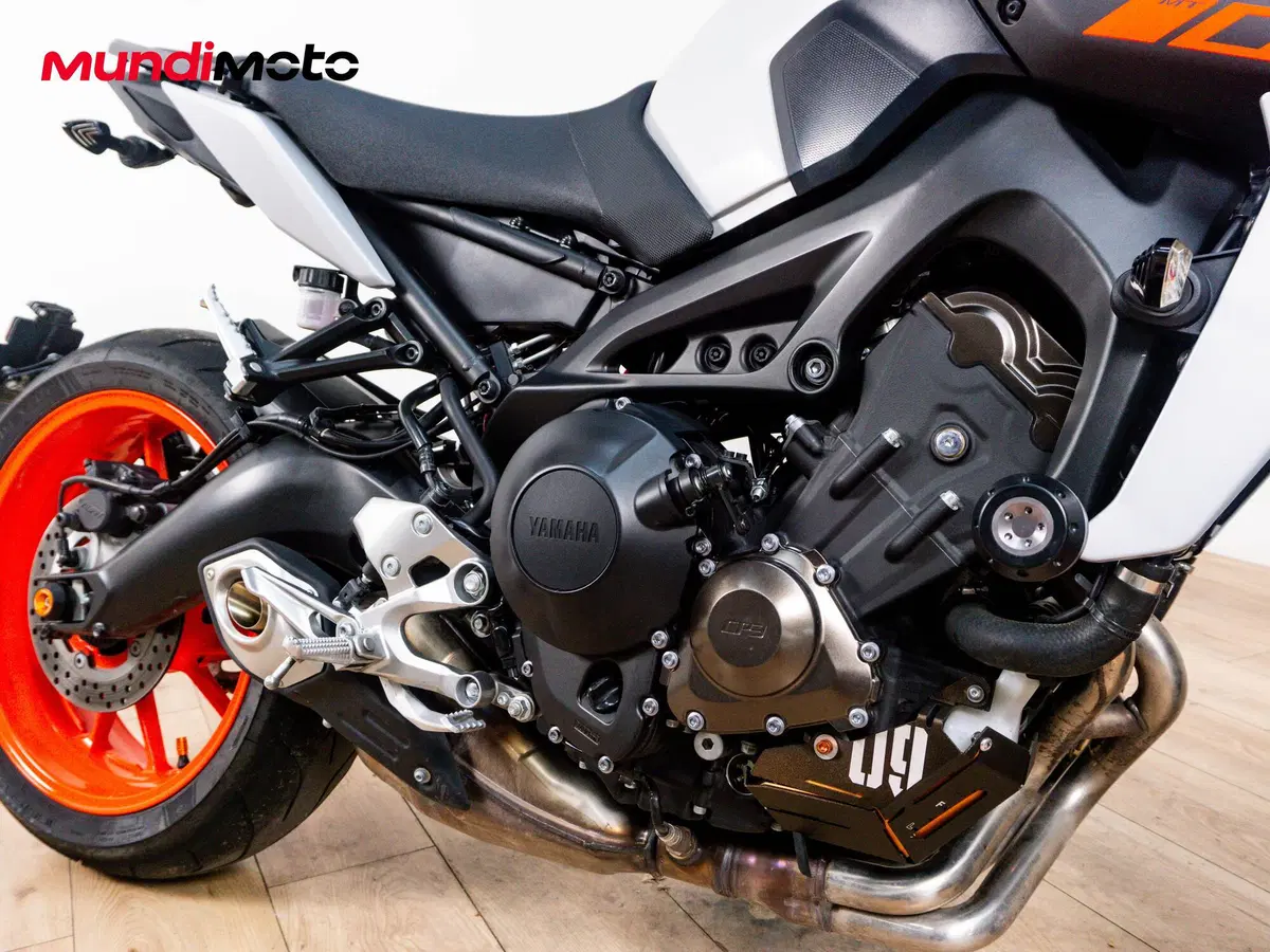 Yamaha MT-09 (2021 - 23) (5)
