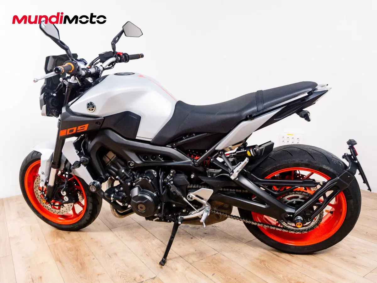 Yamaha MT-09 (2021 - 23) (7)