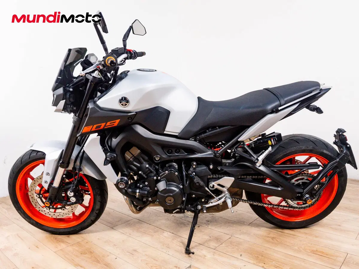 Yamaha MT-09 (2021 - 23) (6)