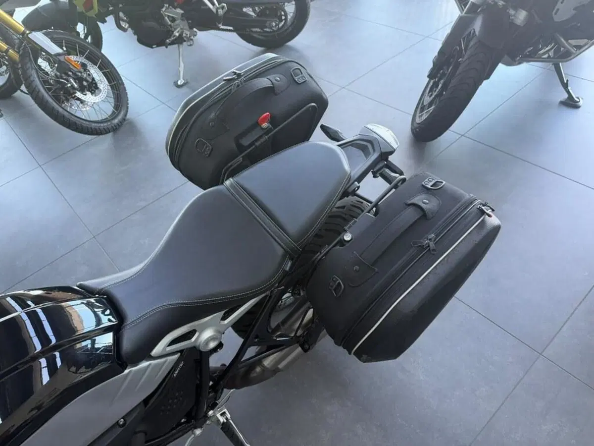 Bmw R nineT (2021 - 24) (7)