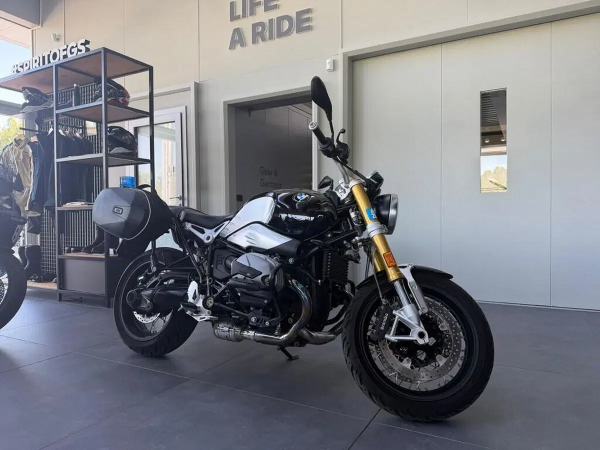 Bmw R nineT (2021 - 24) (2)