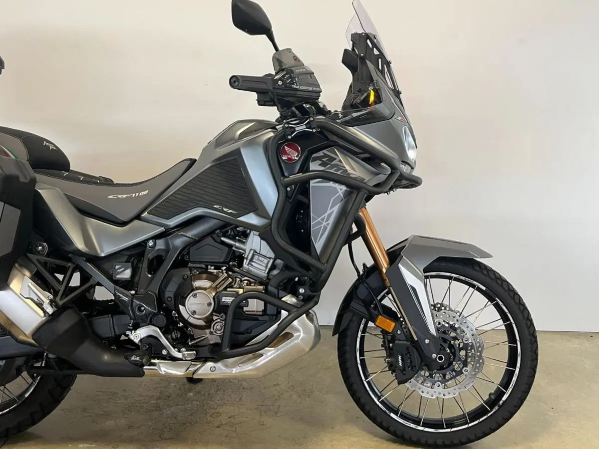 Honda Africa Twin CRF 1100L (2022 - 23) (5)