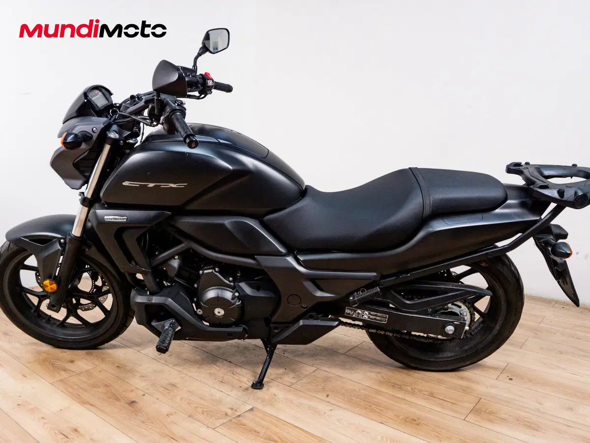 Honda CTX 700 ABS DCT (2014 - 16) (6)