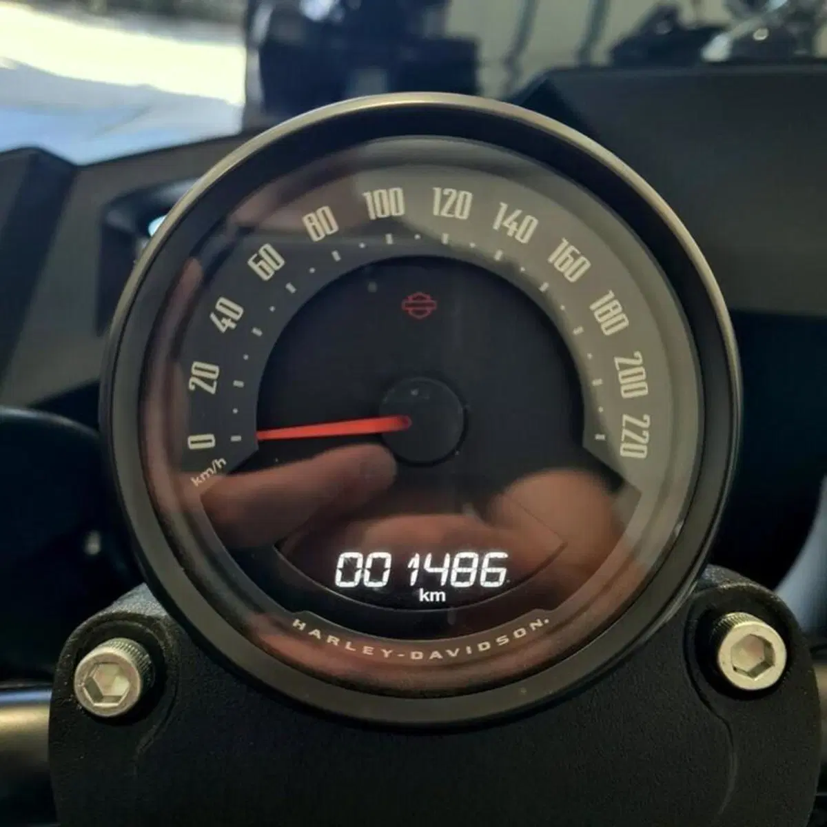 Harley-Davidson Low Rider ST (2025 - 26) (5)