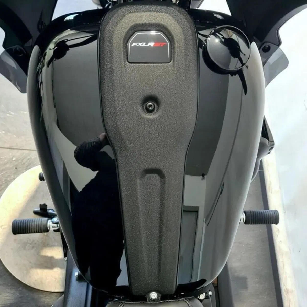 Harley-Davidson Low Rider ST (2025 - 26) (6)