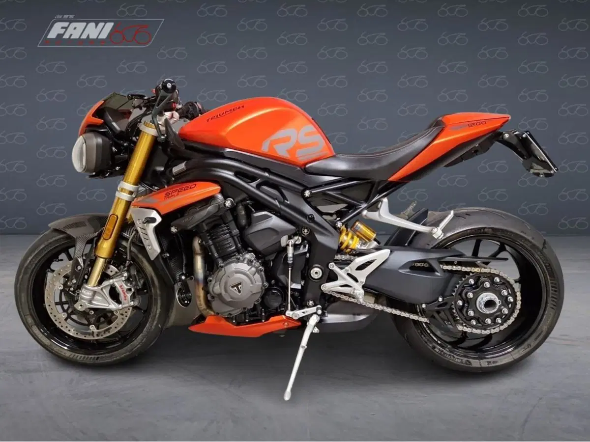 Triumph Speed Triple 1200 RS (2021 - 24) (4)