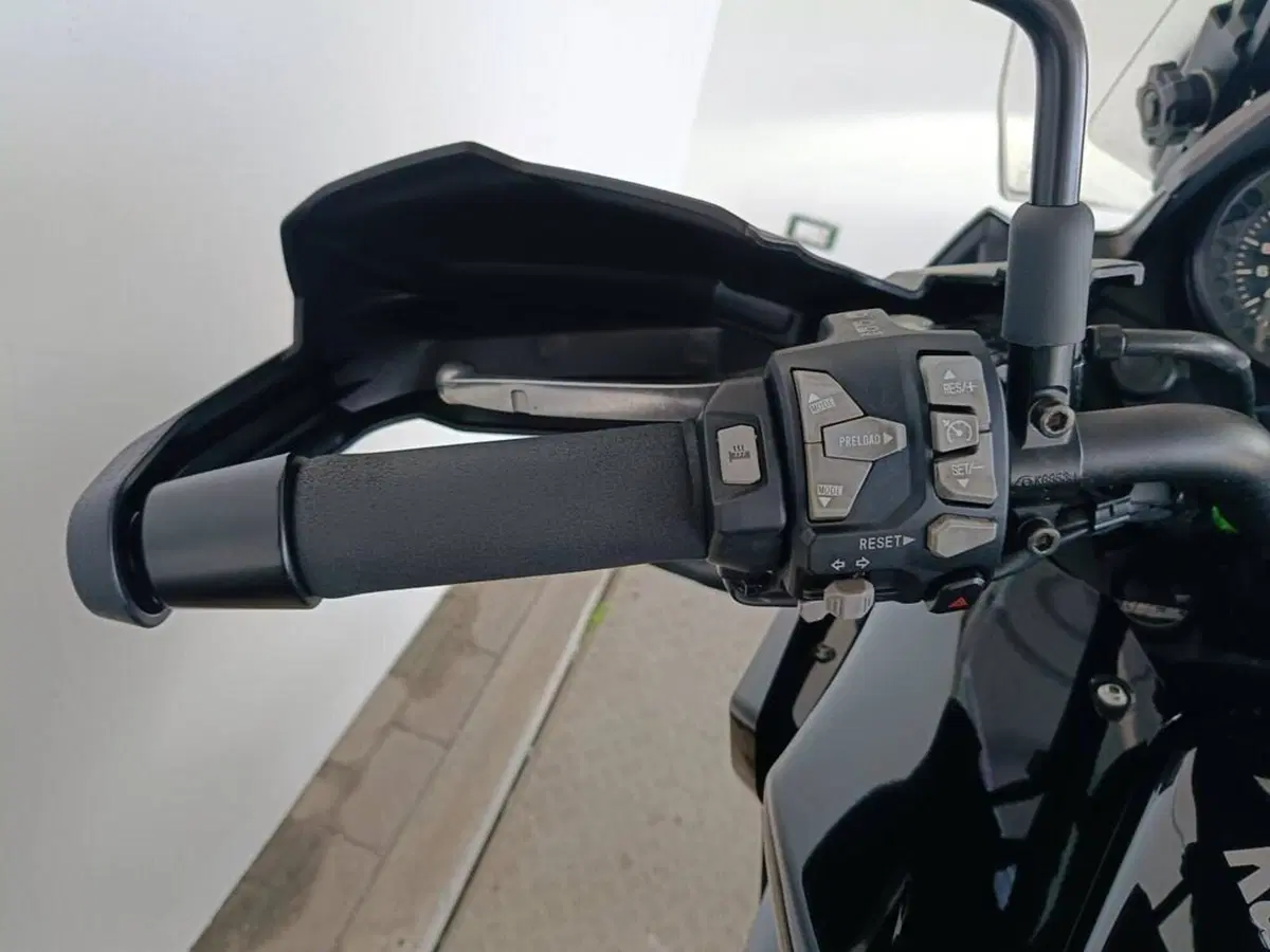Kawasaki Versys 1000 S Tourer (2022 - 24) (7)