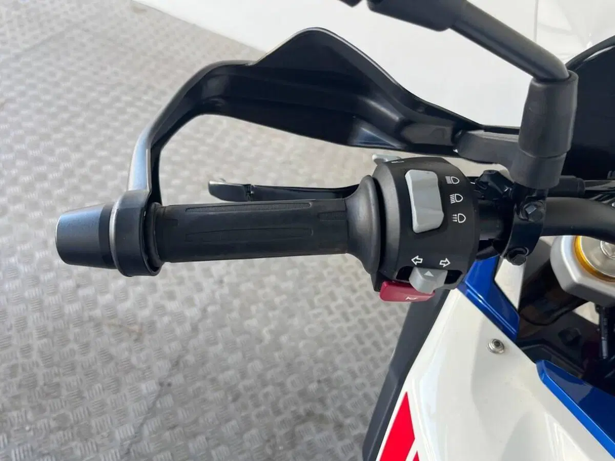 Bmw G 310 GS (2021 - 25) (7)