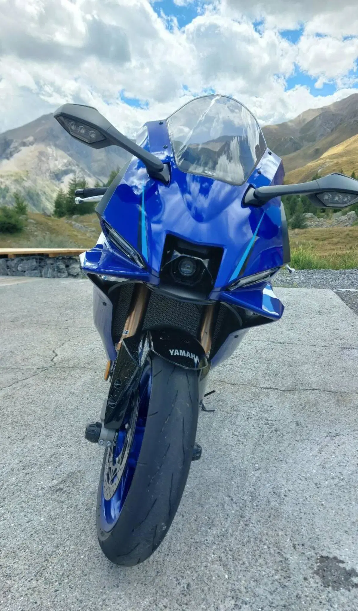 Yamaha YZF R9 (2025 - 26) (4)