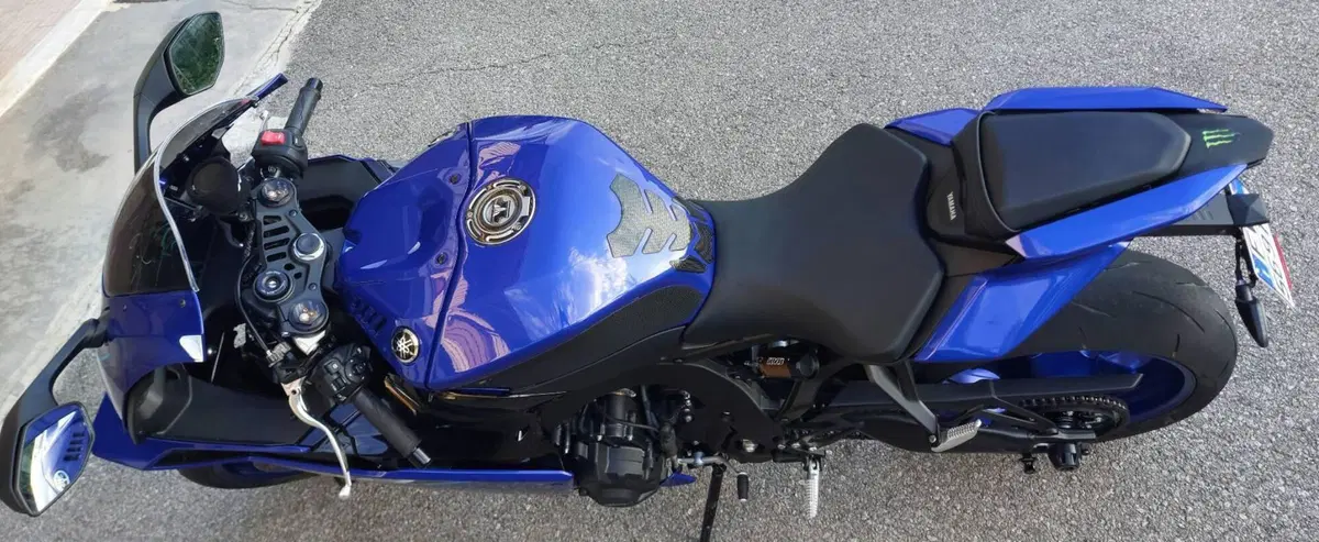 Yamaha YZF R9 (2025 - 26) (5)