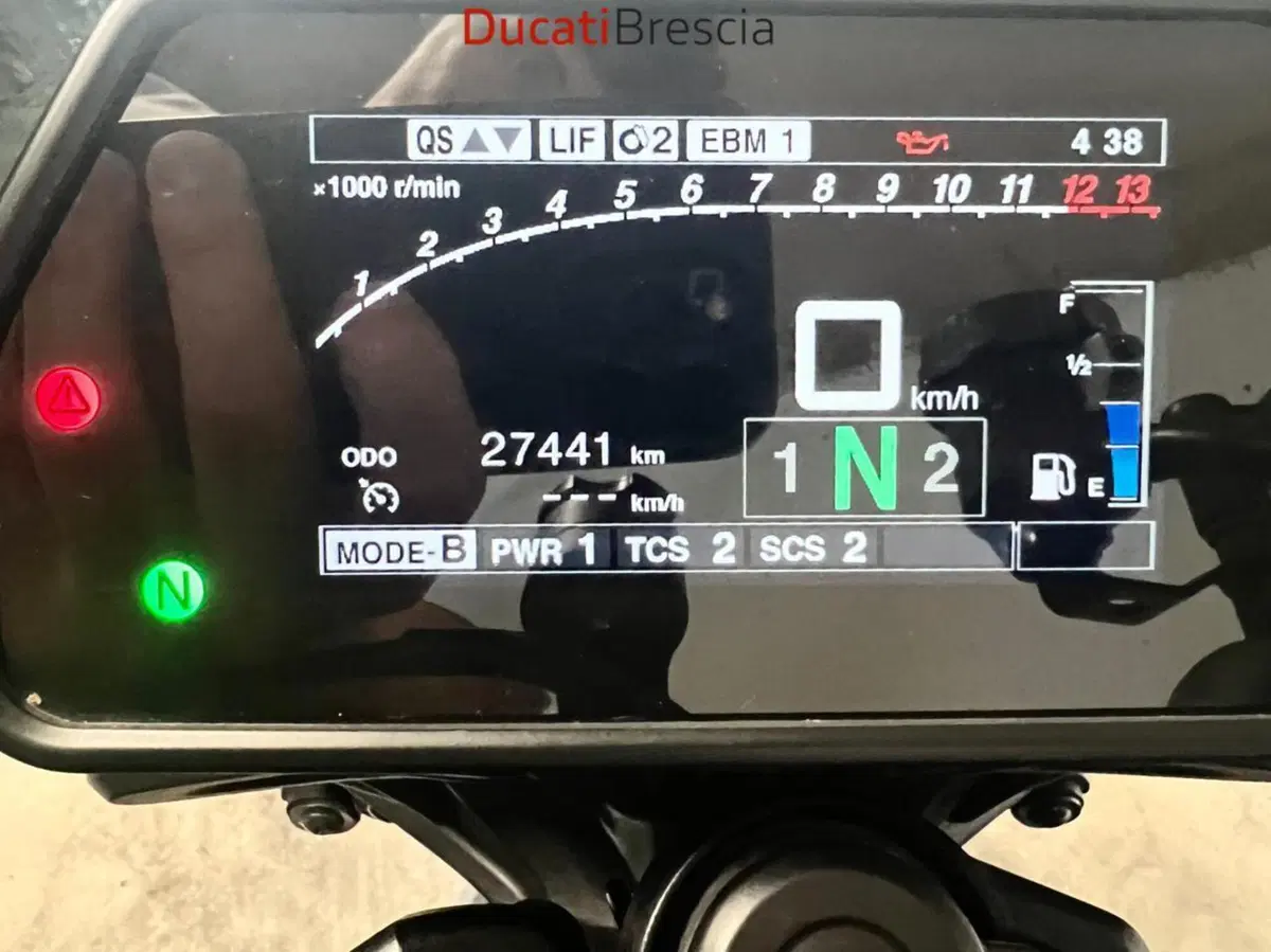 Yamaha MT-10 (2022 - 26) (7)