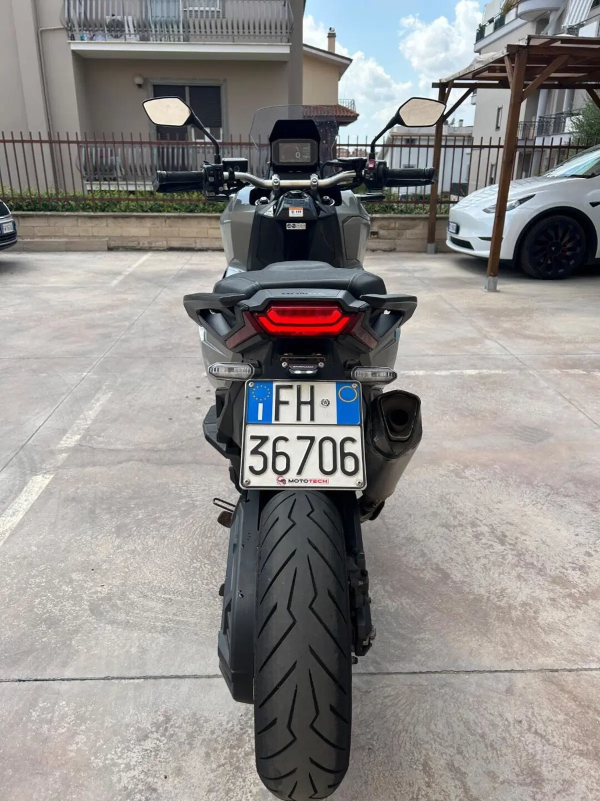 Honda X-ADV 750 DCT (2021 - 24) (6)