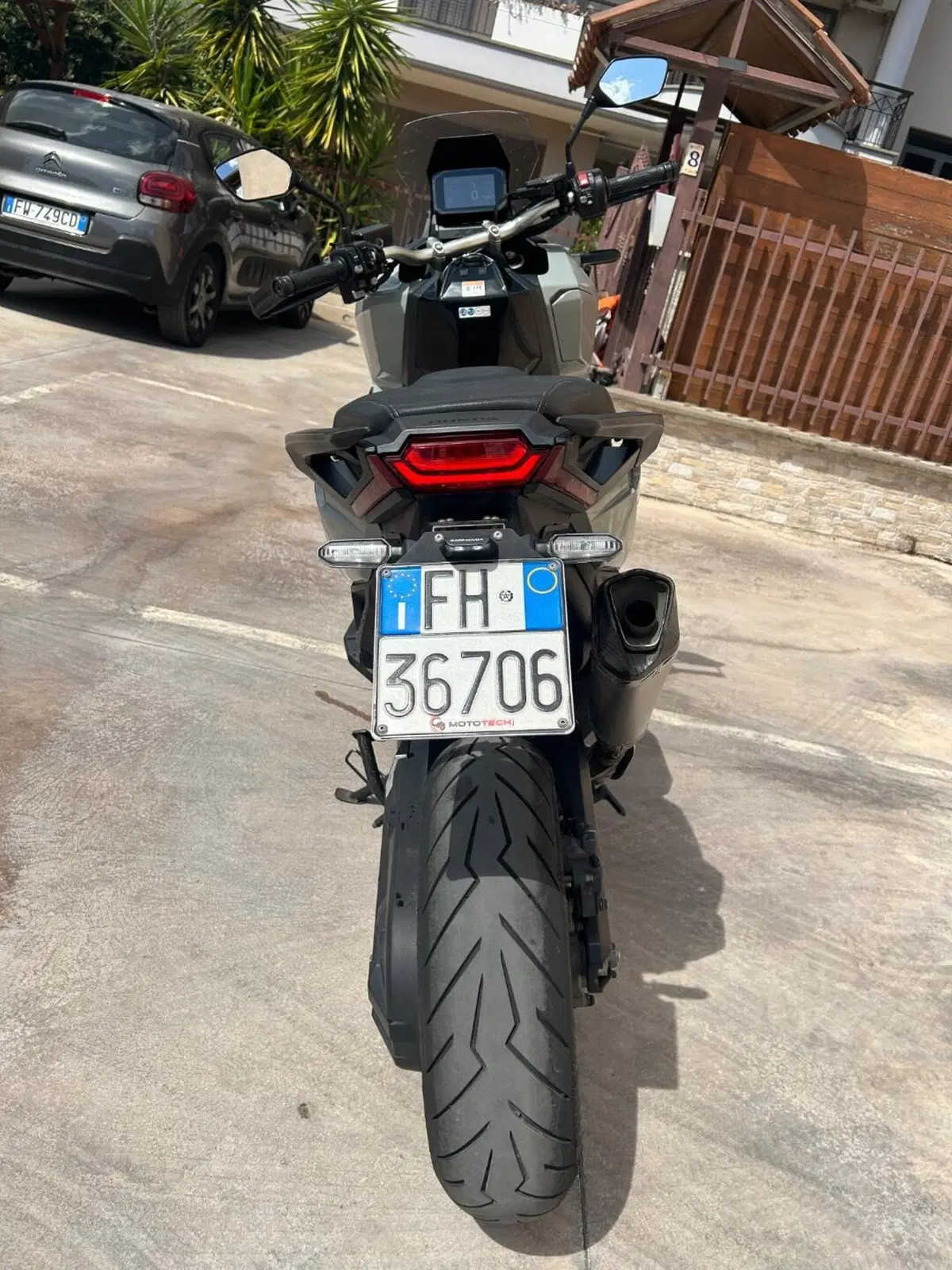 Honda X-ADV 750 DCT (2021 - 24) (12)