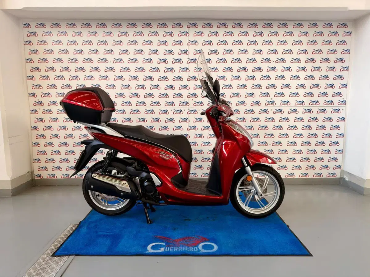 Honda SH 300 i ABS (2016 - 20) (3)