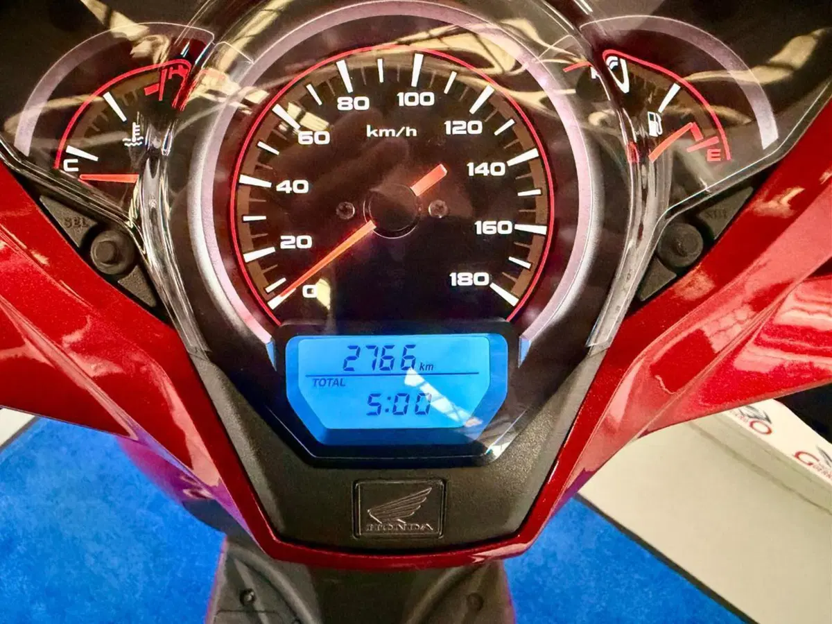 Honda SH 300 i ABS (2016 - 20) (5)