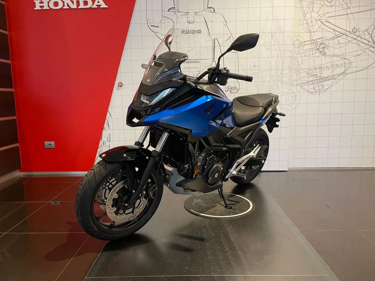 Honda NC 750 X DCT (2025 - 26) (4)