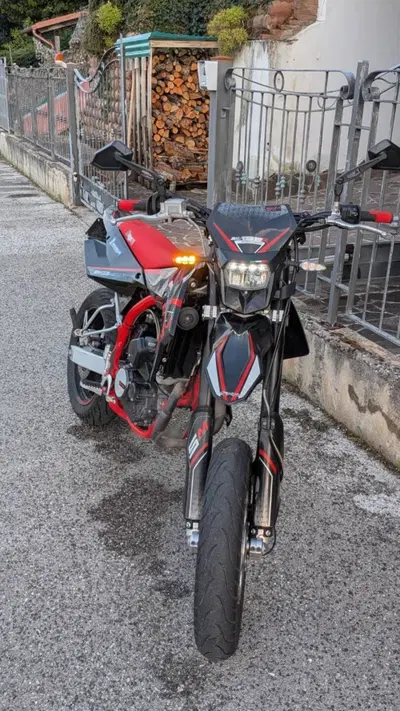 Swm SM 125 R (2022 - 24) usata