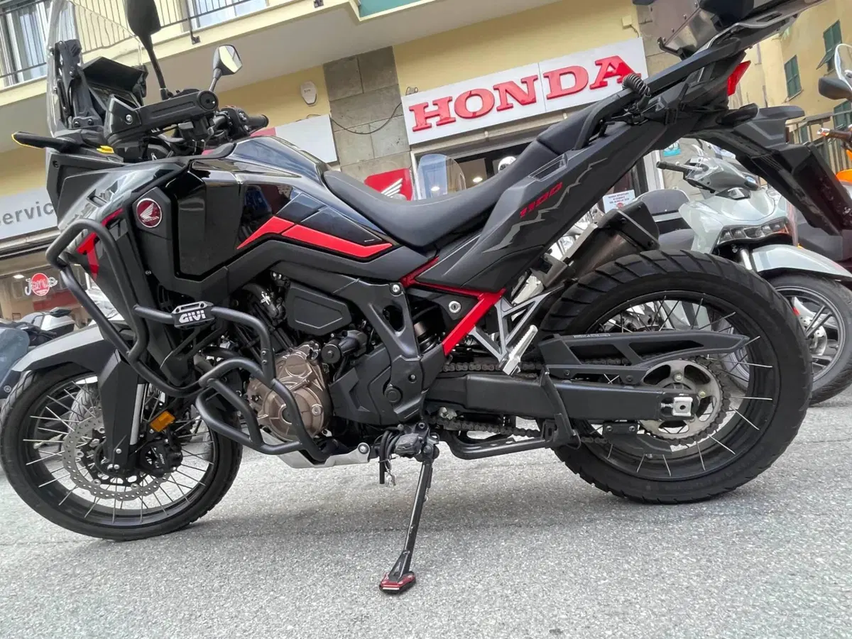 Honda Africa Twin CRF 1100L ES (2024 - 26) (10)