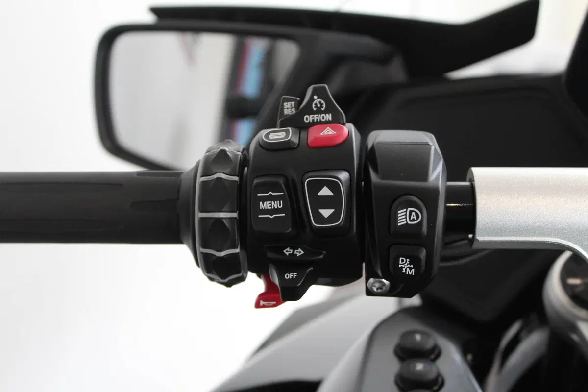 Bmw R 1300 RT (2026) (5)