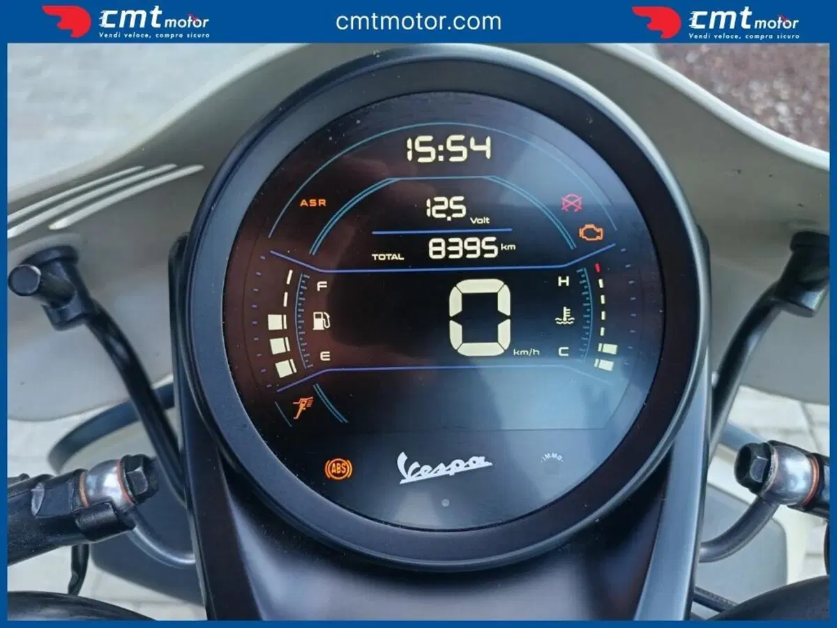 Vespa GTV 300 Hpe (2023 - 25) (5)