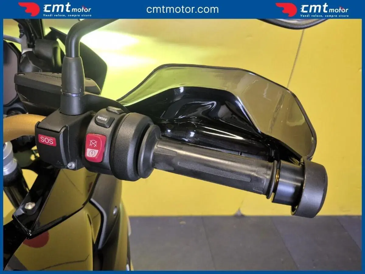Bmw R 1250 GS - Edition 40 Years GS (2021) (13)