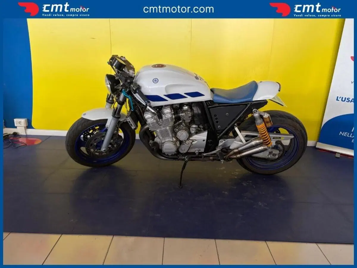 Yamaha XJR 1300 (1999 - 02) (3)