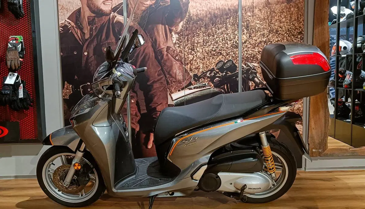 Honda SH 300 i ABS (2016 - 20)