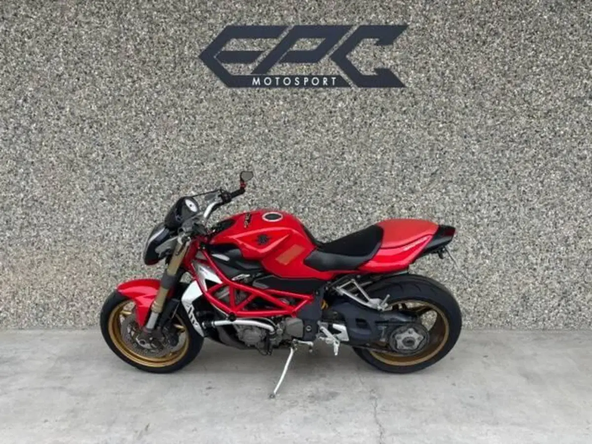 MV Agusta Brutale 910 S (2005 - 11) (2)