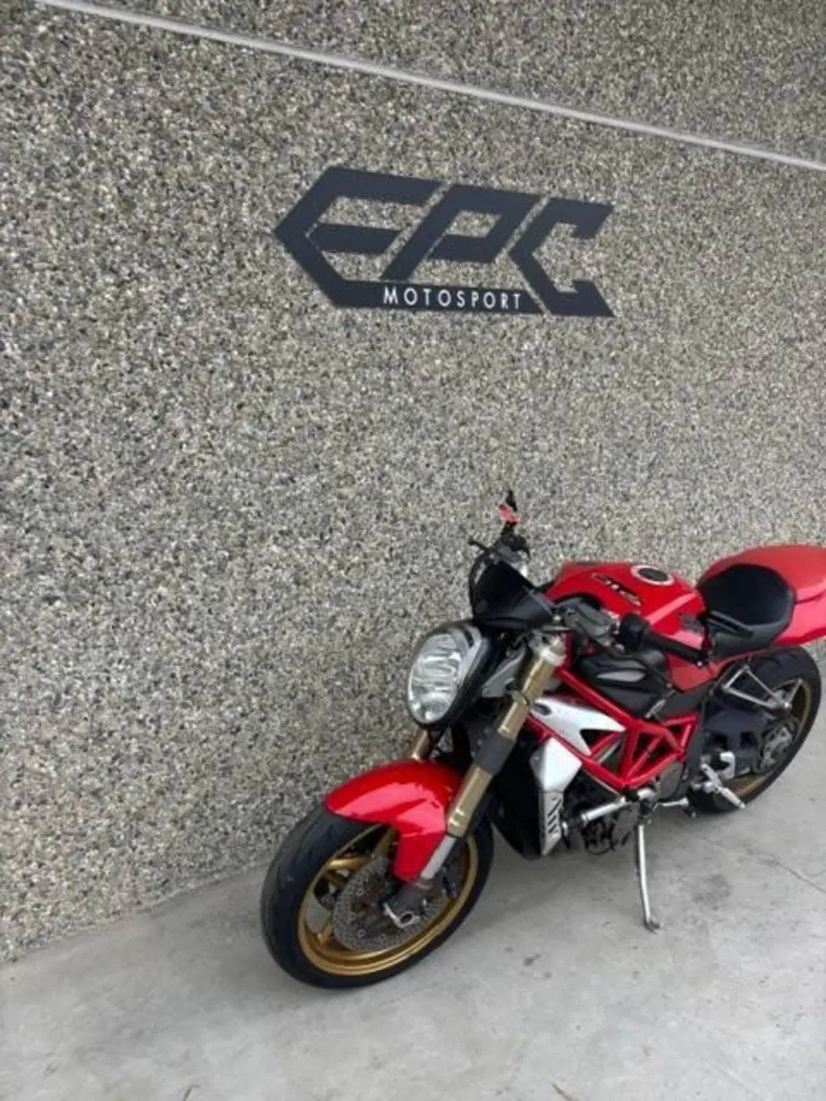 MV Agusta Brutale 910 S (2005 - 11) (5)