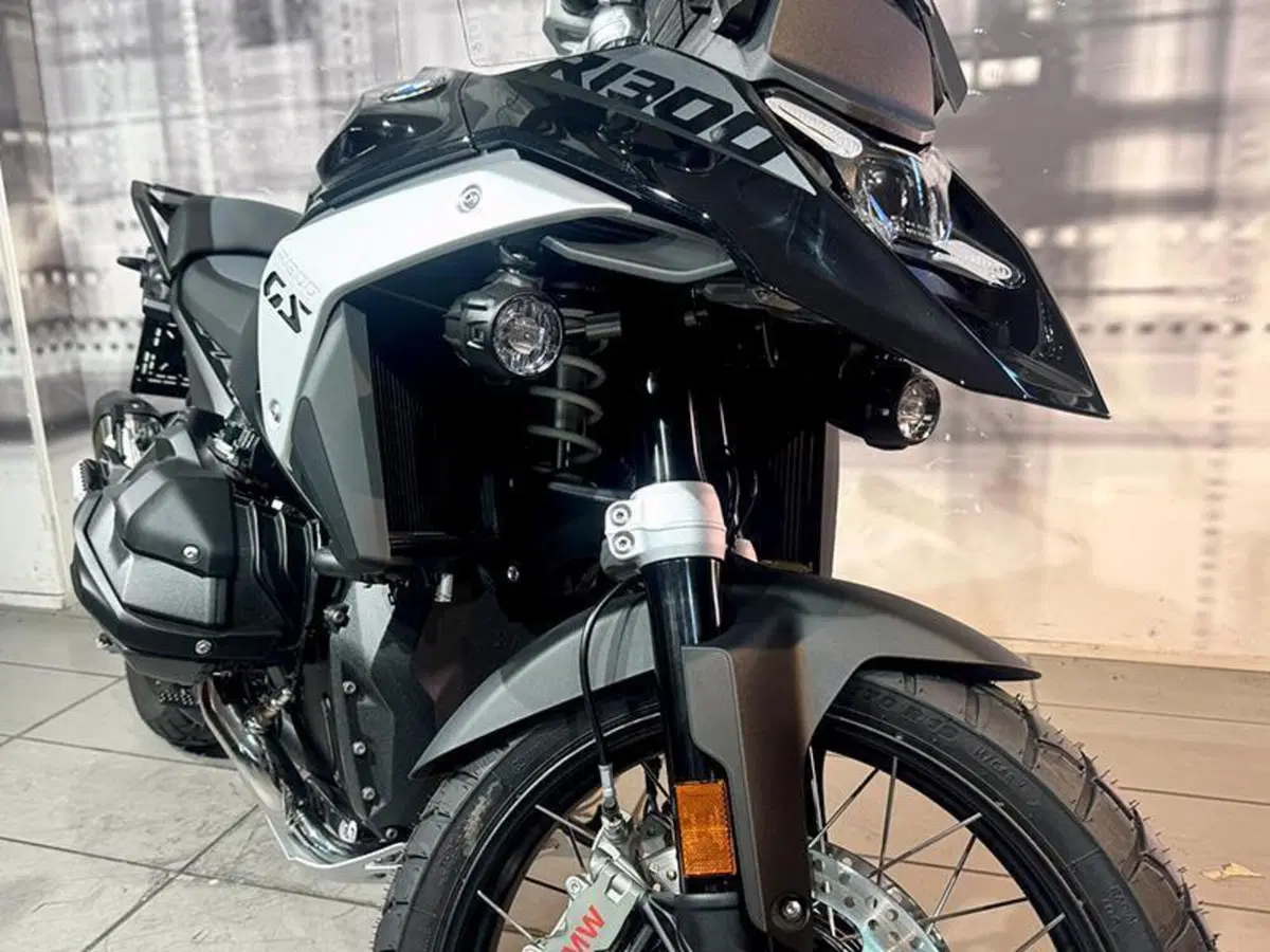Bmw R 1300 GS Triple Black (2023 - 26) (8)