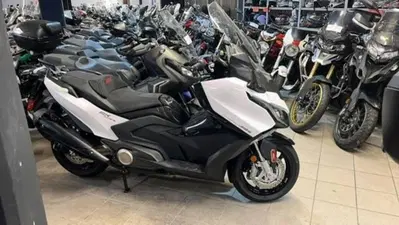 Kymco AK 575 Premium (2025 - 26) usata