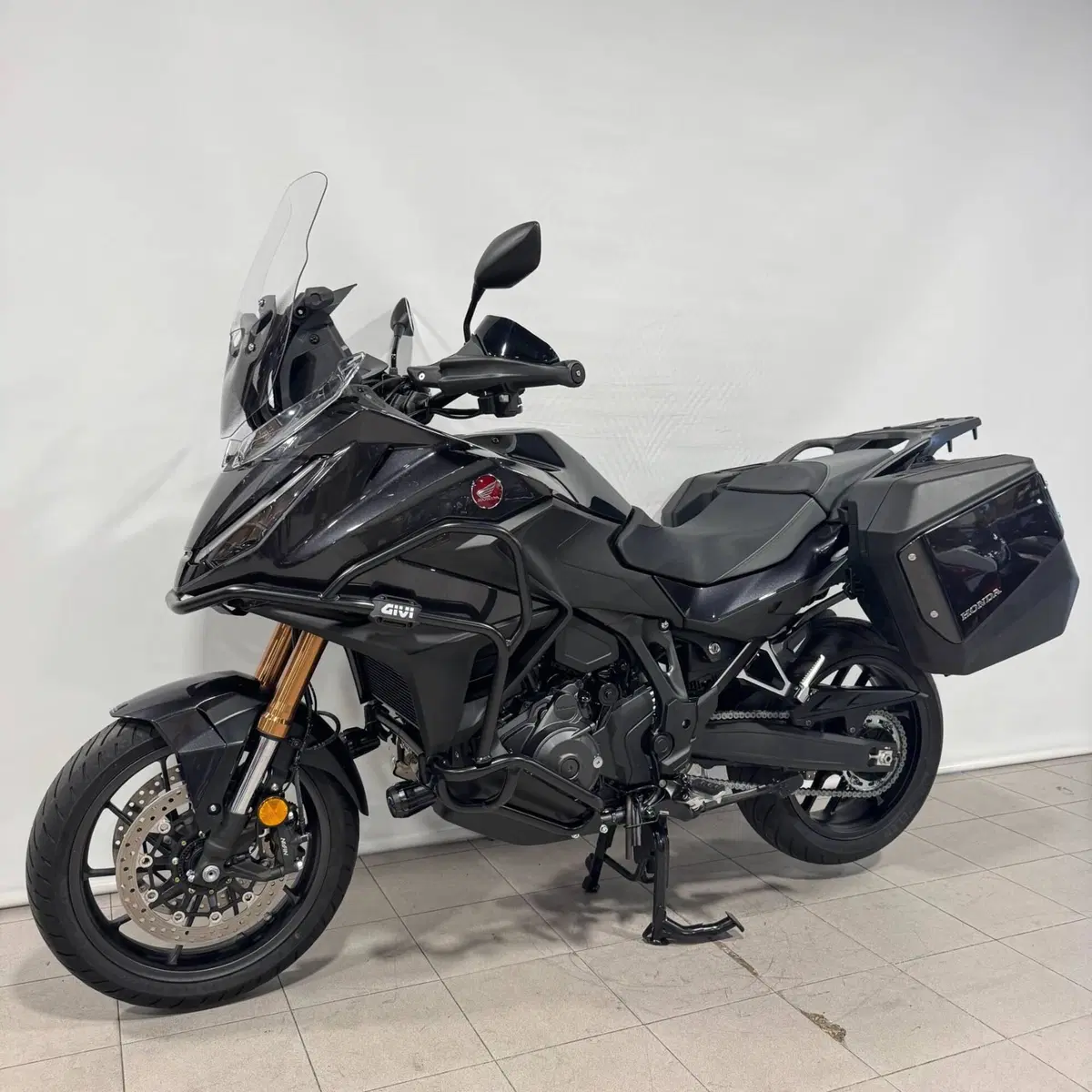 Honda NT 1100 DCT Electronic Suspension (2025 - 26) (2)