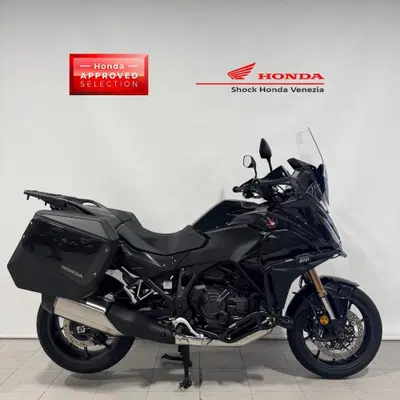 Honda NT 1100 DCT Electronic Suspension (2025 - 26) usata