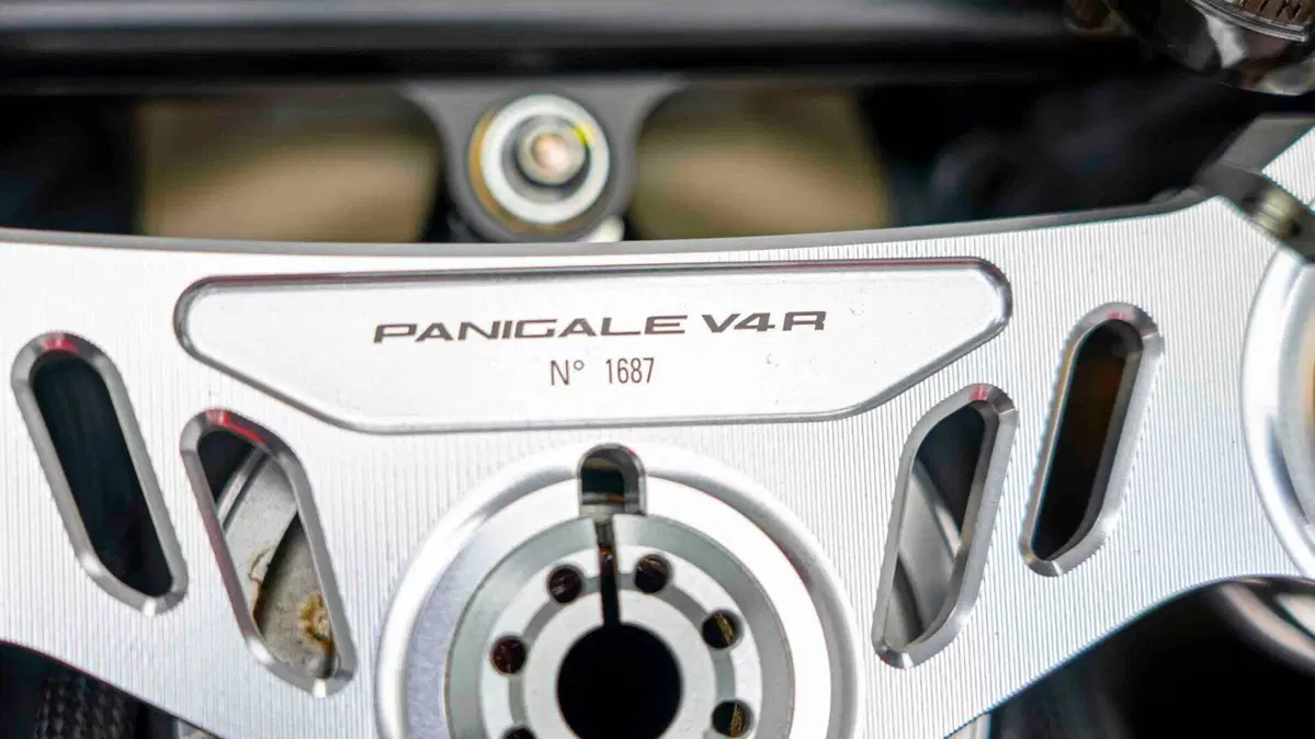 Ducati Panigale V4 R (2023 - 24) (5)