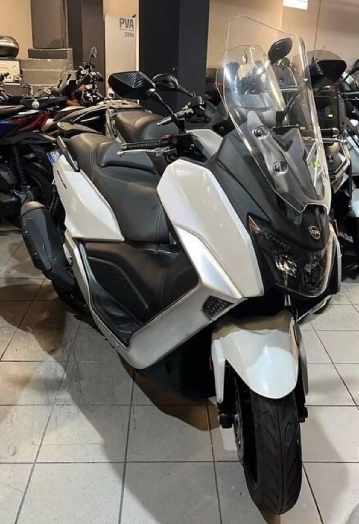 Sym Maxsym 400 (2021 - 25)