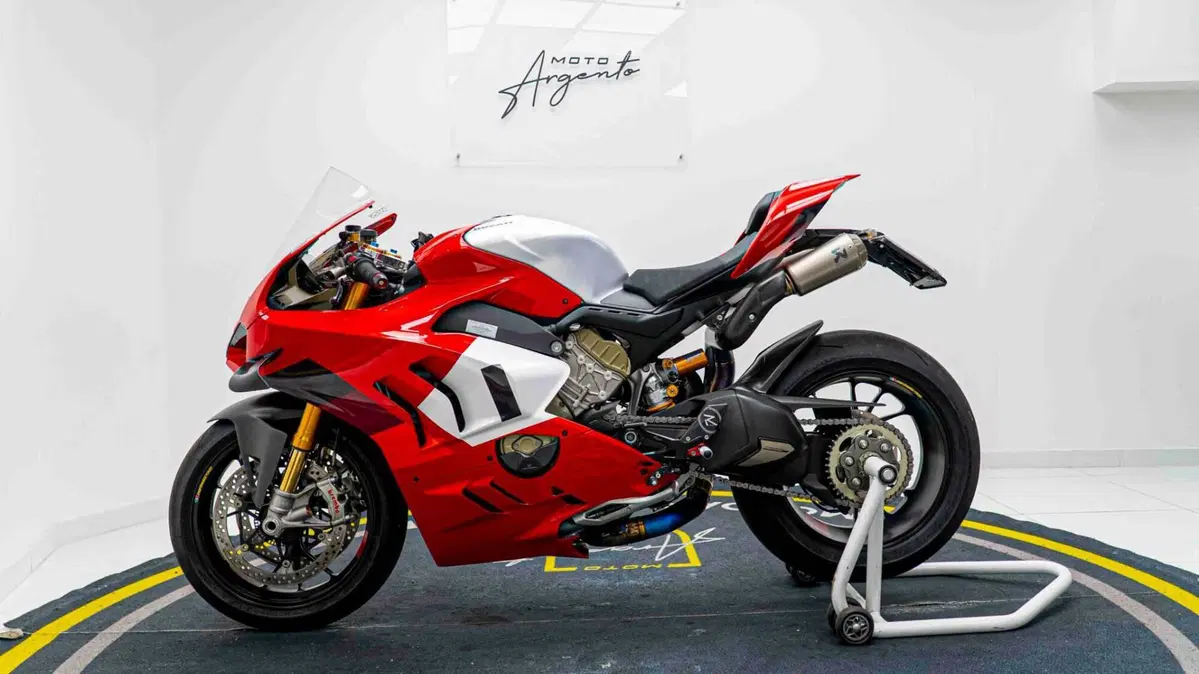 Ducati Panigale V4 R (2023 - 24) (11)