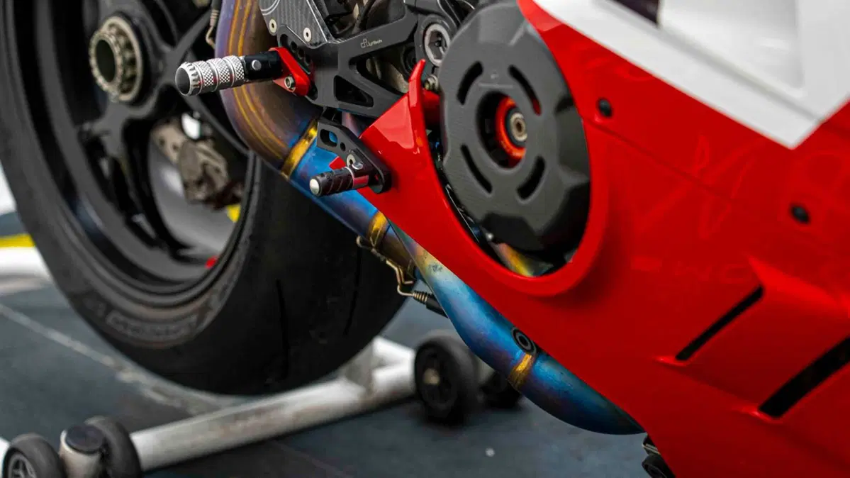 Ducati Panigale V4 R (2023 - 24) (16)