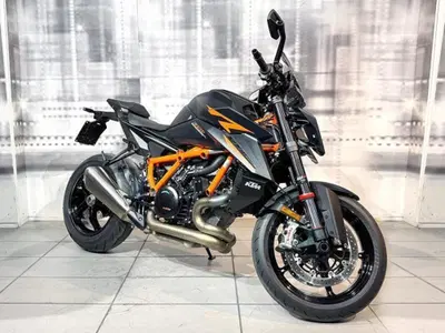 KTM 1390 Super Duke R (2024 - 26) usata