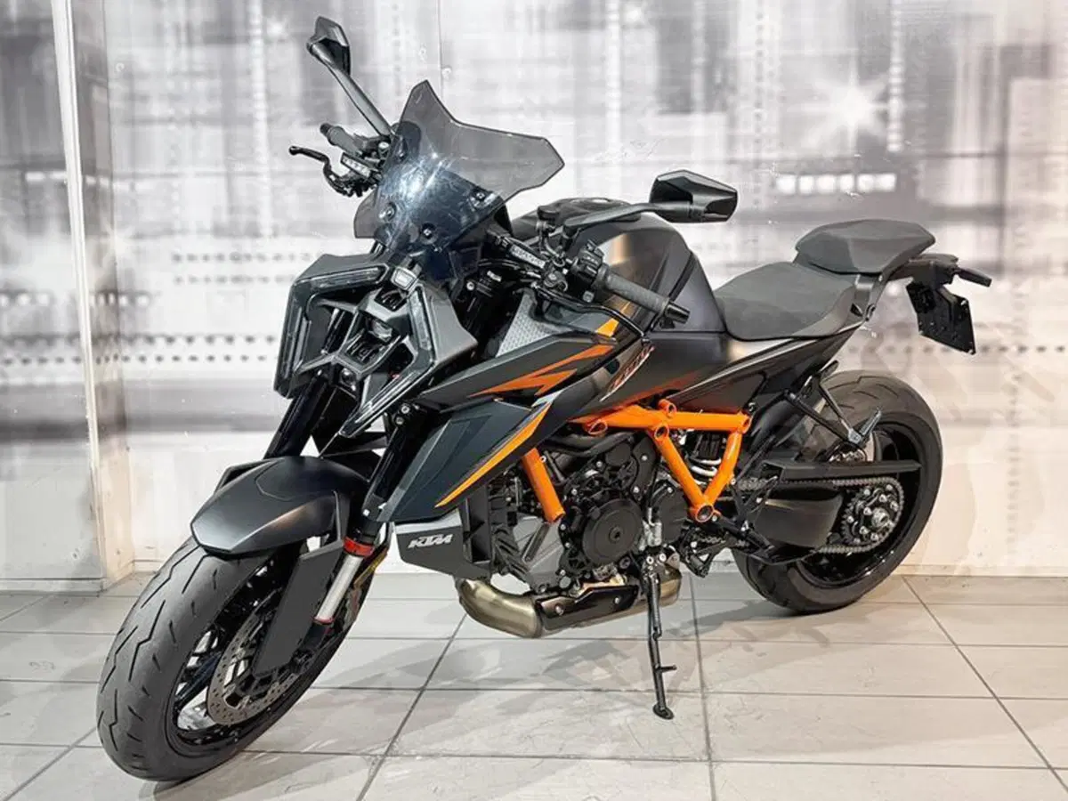 KTM 1390 Super Duke R (2024 - 26) (5)