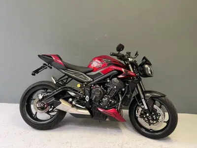 Triumph Street Triple 765 RS (2023 - 26) usata