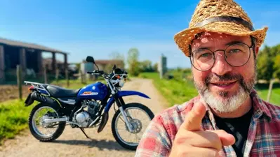 Ma tu la compreresti mai una moto agricola? [VIDEO]