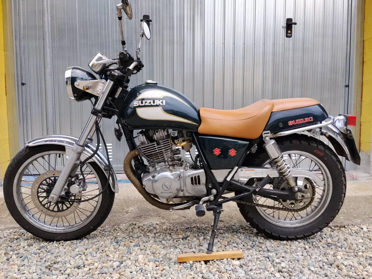 Suzuki TU 250 X (1997 - 03)